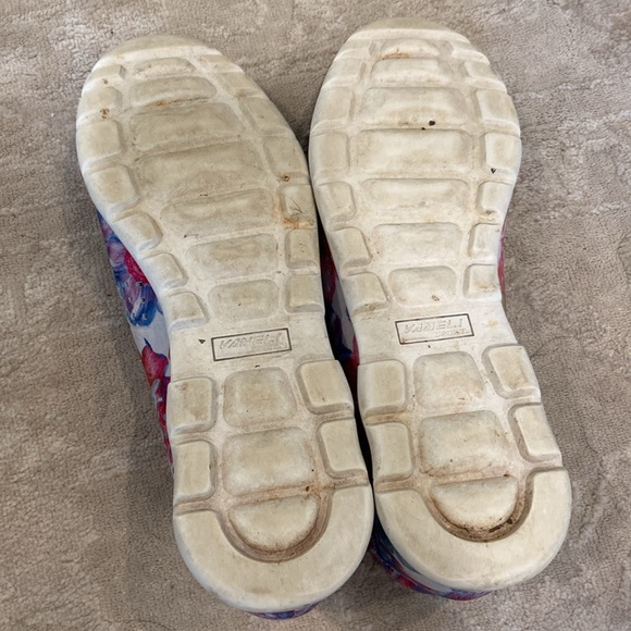 Vaneli Sport Lilo Multicolor Calf Leather Floral
Fashion Sneakers size 10 - Picture 5 of 7